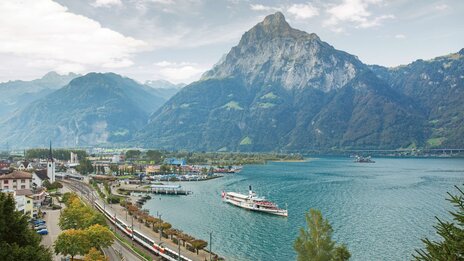 Gotthard Panorama Express in Flüelen | © SBB CFF FFS