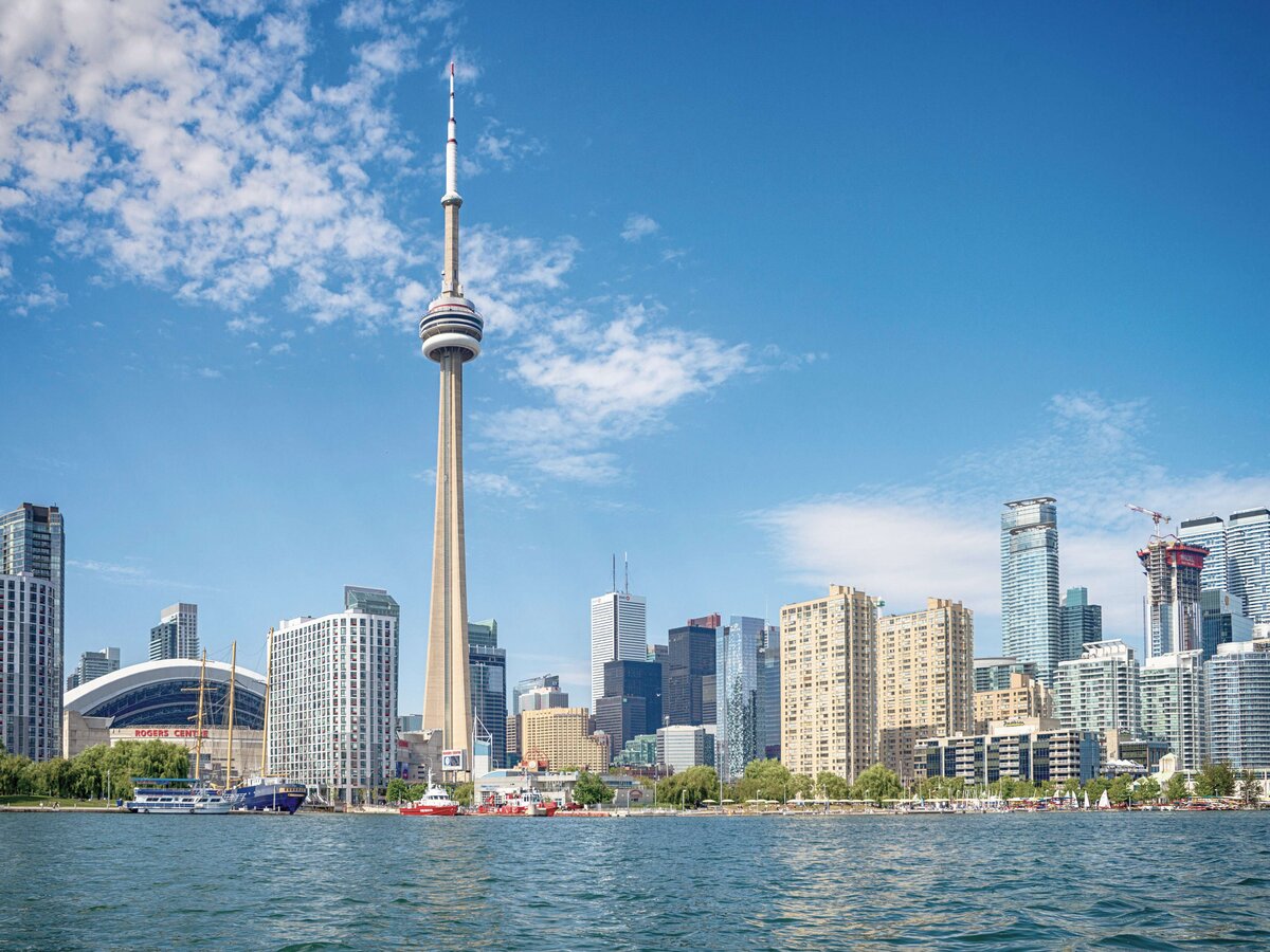 CN Tower in Toronto | © anderm – stock.adobe.com CN Tower in Toronto | © anderm – stock.adobe.com
